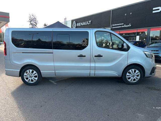 Renault Trafic image 1