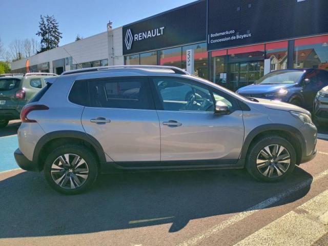 Peugeot 2008 image 8