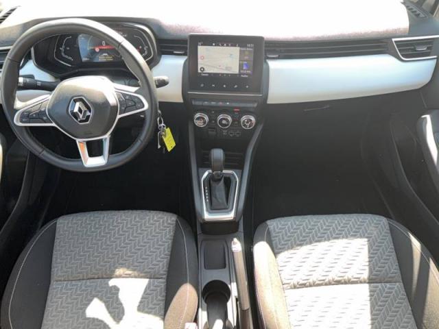 Renault Clio image 2