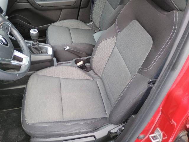 Renault Captur image 2