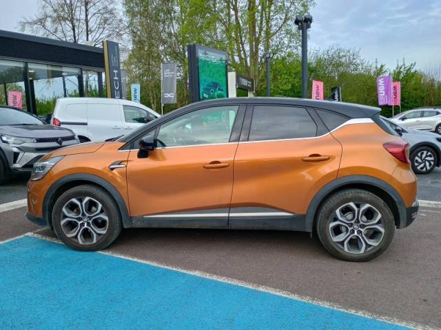 Renault Captur image 2