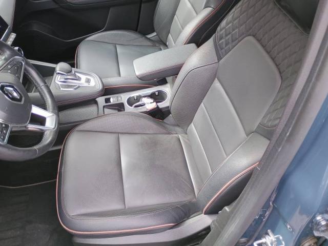 Renault Captur image 8