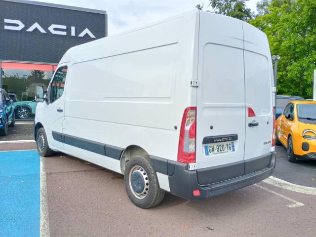Renault Master image 2