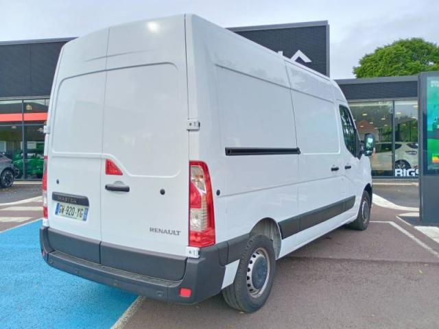 Renault Master image 8