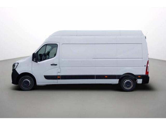 Renault Master image 2