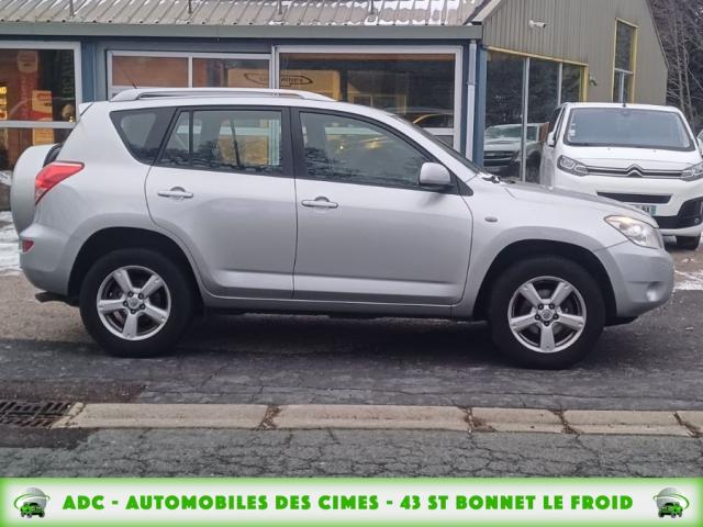Toyota Rav4 image 6