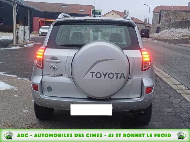 Toyota Rav4 image 3