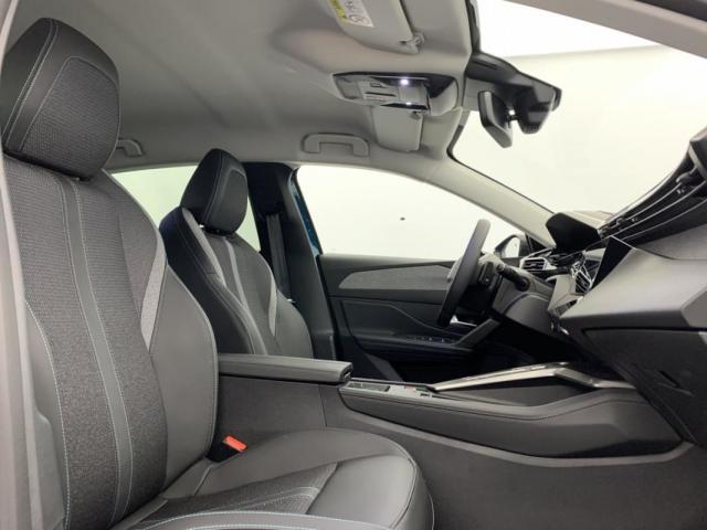 Peugeot 308 image 8