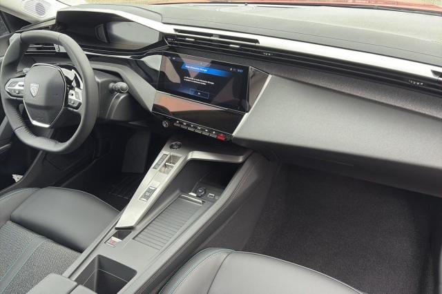 Peugeot 308 image 3