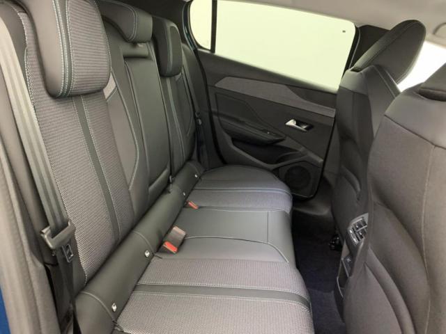 Peugeot 308 image 9