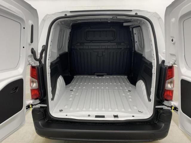 Peugeot Partner image 2