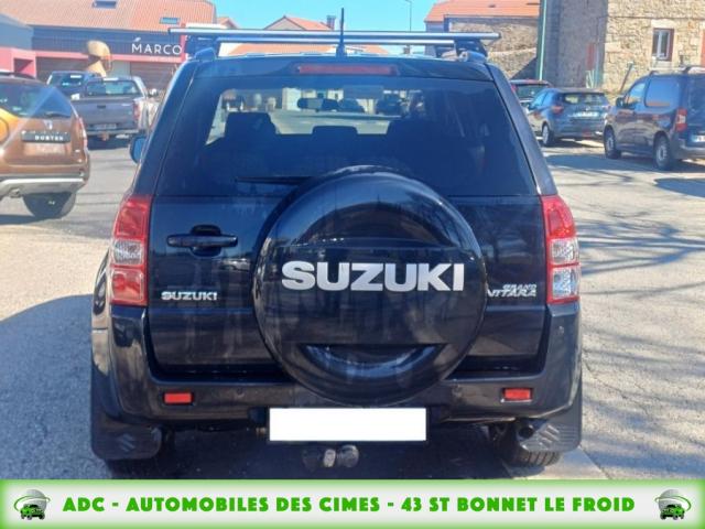 Suzuki Grand Vitara image 1