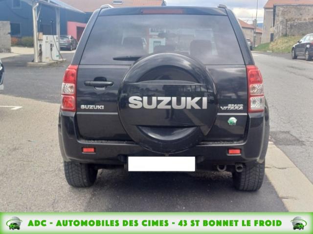 Suzuki Grand Vitara image 3