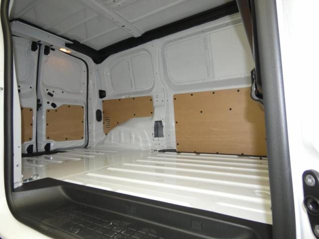 Citroen Jumpy image 3