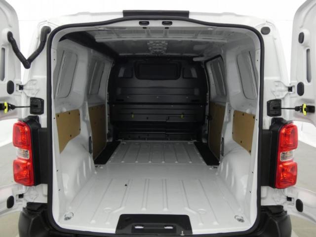 Citroen Jumpy image 6
