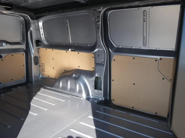 Citroen Jumpy image 2