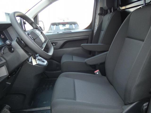 Citroen Jumpy image 3