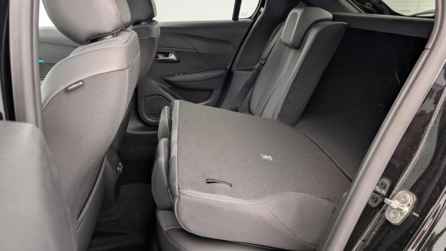 Peugeot 208 image 1