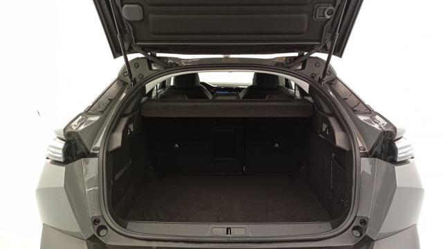 Peugeot 408 image 7