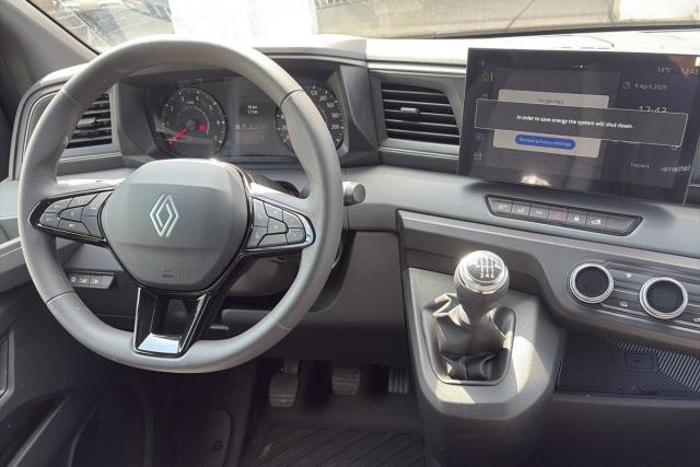 Renault Master image 9