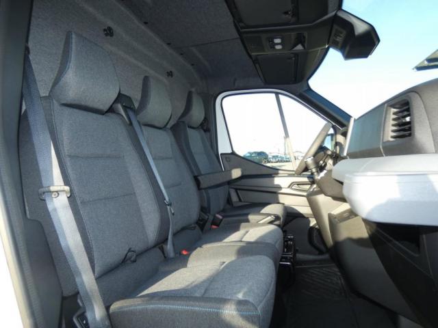 Renault Master image 3