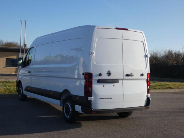 Renault Master image 7