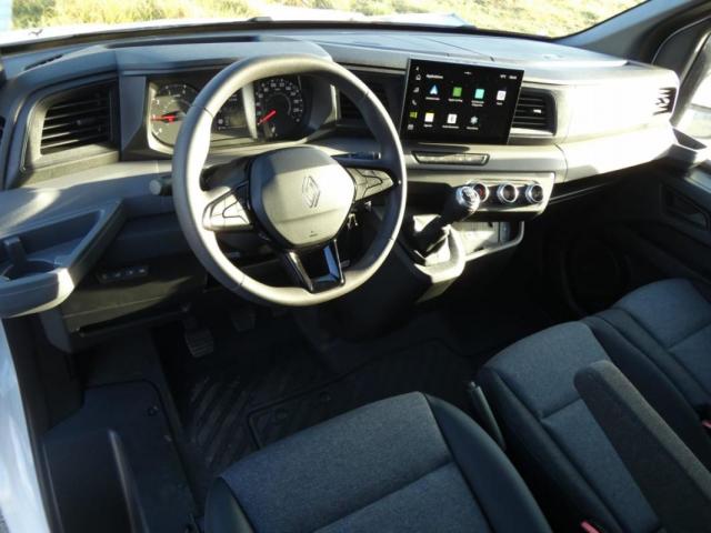 Renault Master image 4