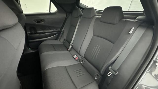 Toyota C-Hr image 8