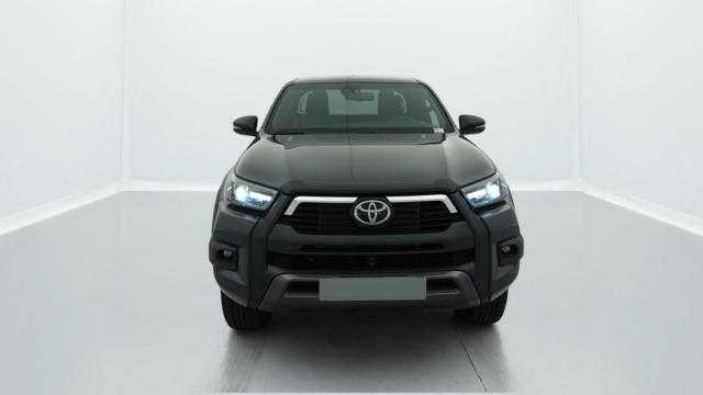 Toyota Hilux image 1