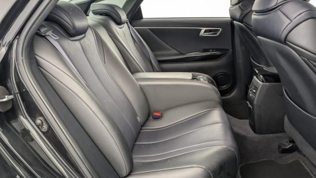 Toyota Mirai image 1