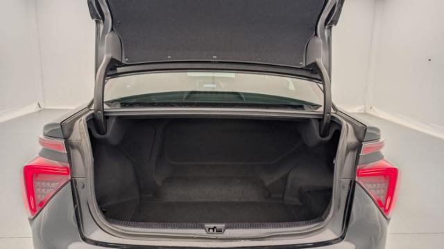 Toyota Mirai image 3