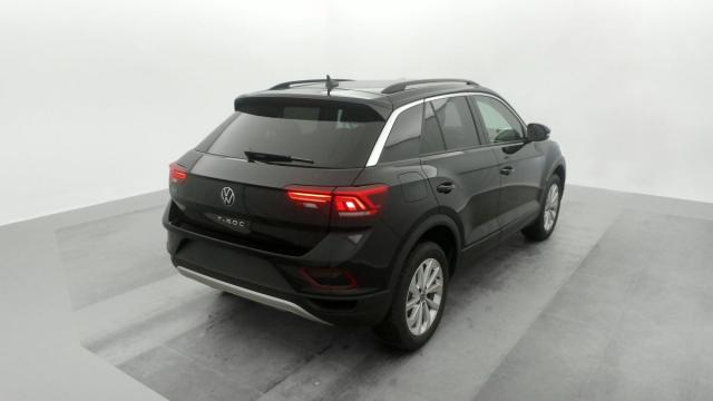 Volkswagen T-Roc image 1