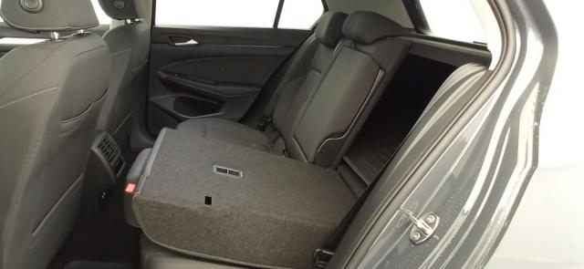 Volkswagen Golf image 6