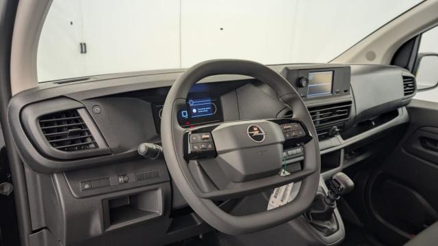 Opel Vivaro image 9