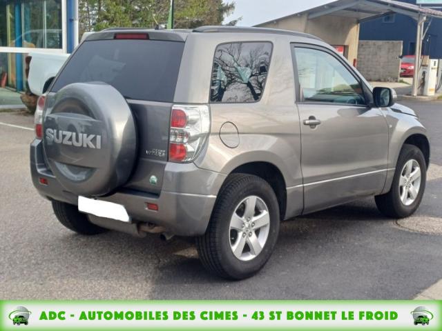 Suzuki Grand Vitara image 8