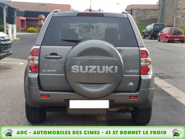 Suzuki Grand Vitara image 2