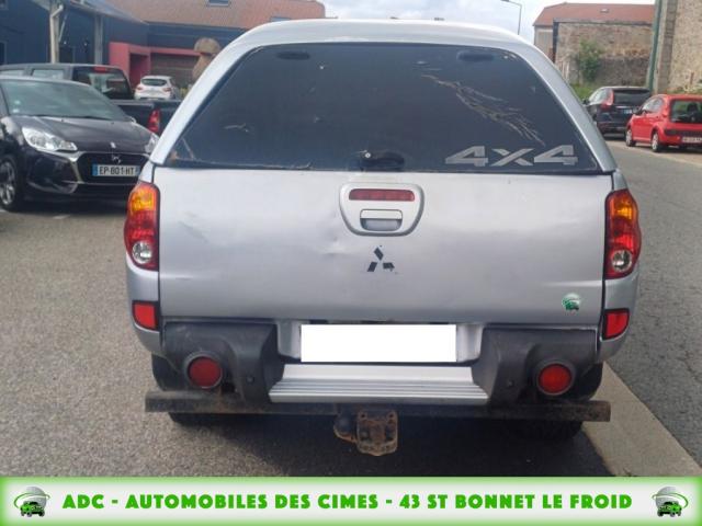 Mitsubishi L200 image 5