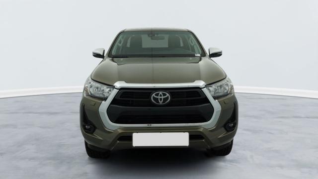 Toyota Hilux image 6
