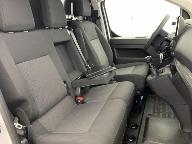 Citroen Jumpy image 1