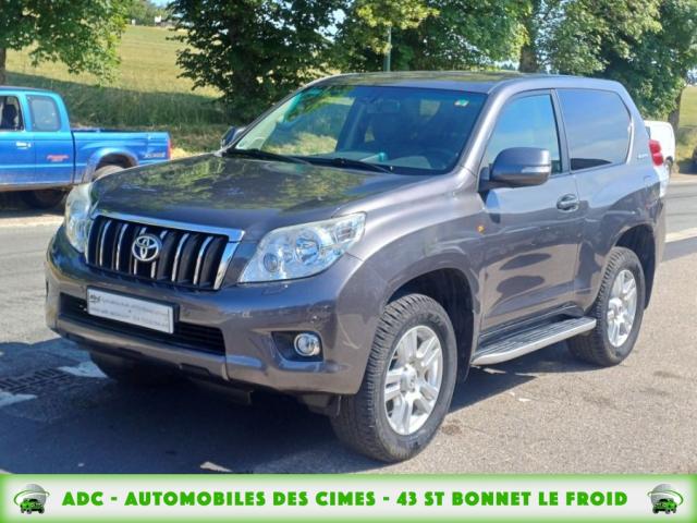 Toyota Land Cruiser image 5