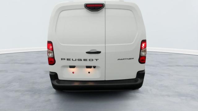 Peugeot Partner image 9