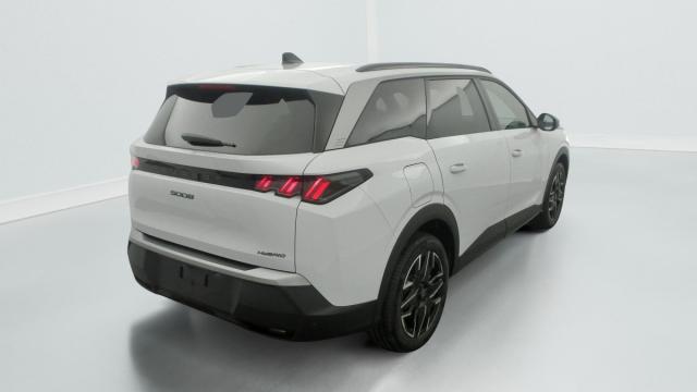 Peugeot 5008 image 9