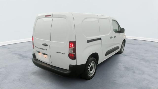 Peugeot Partner image 2