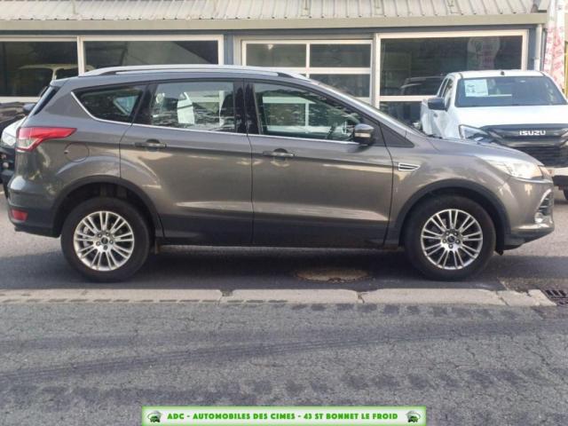 Ford Kuga image 4