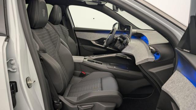 Peugeot 3008 image 1