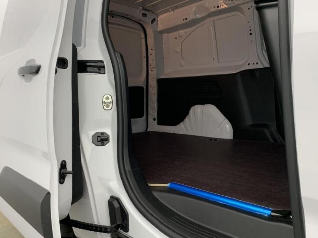 Peugeot Partner image 4