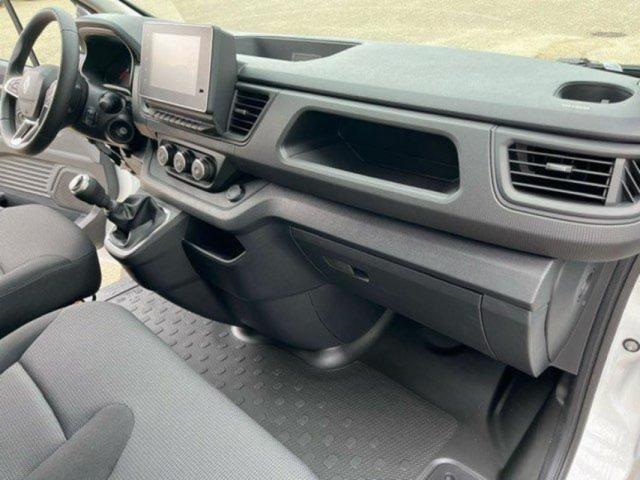 Renault Trafic image 5