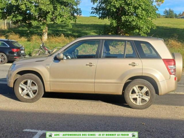 Suzuki Grand Vitara image 3
