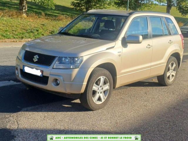 Suzuki Grand Vitara image 2