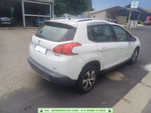Peugeot 2008 image 7